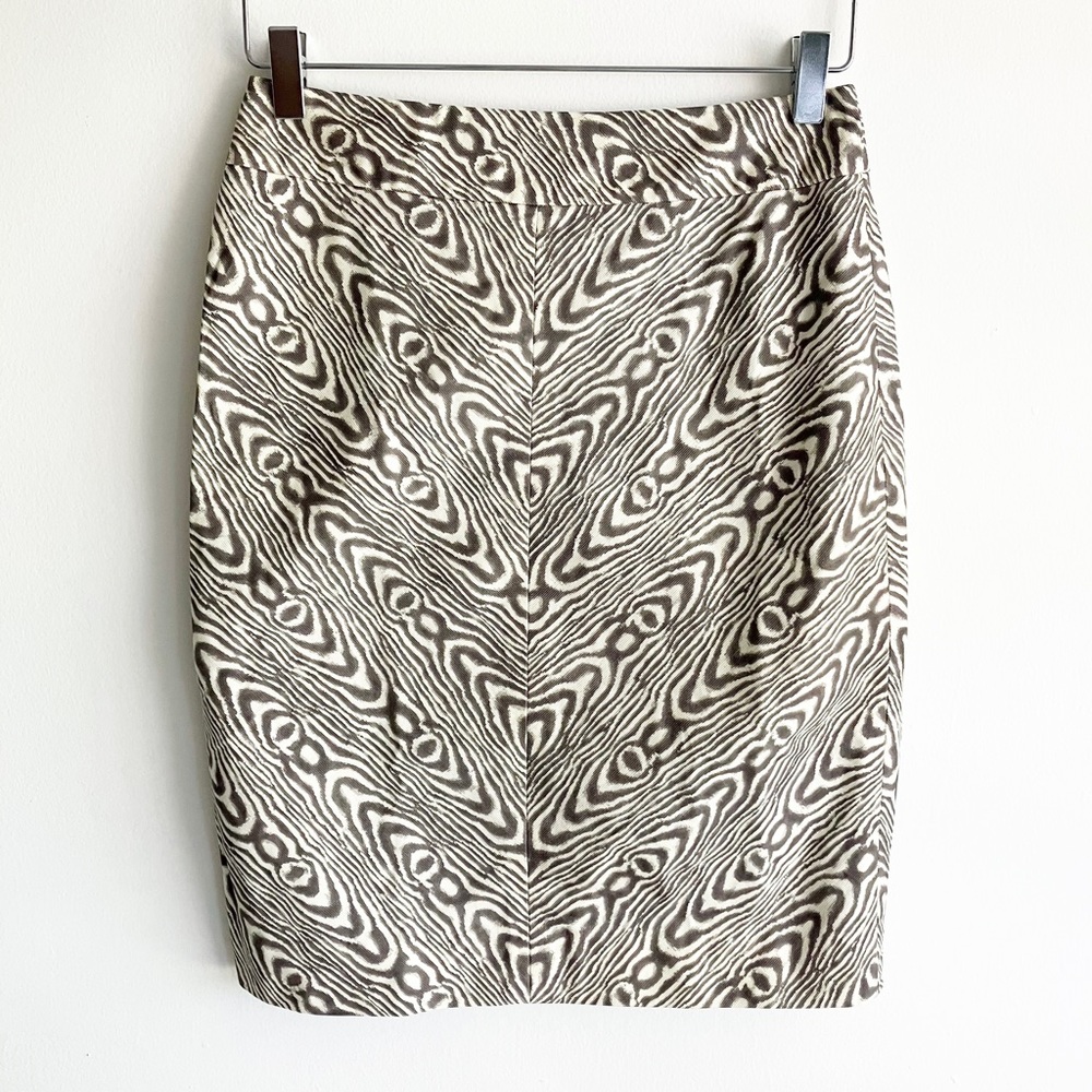 Anthropologie Postmark Skirt Sz 0 Wood Grain Chevron Print Brown White Mini